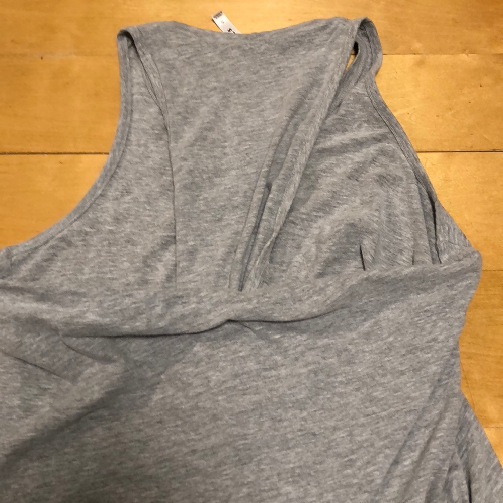 Fabletics Workout Top - Picture 2 of 3